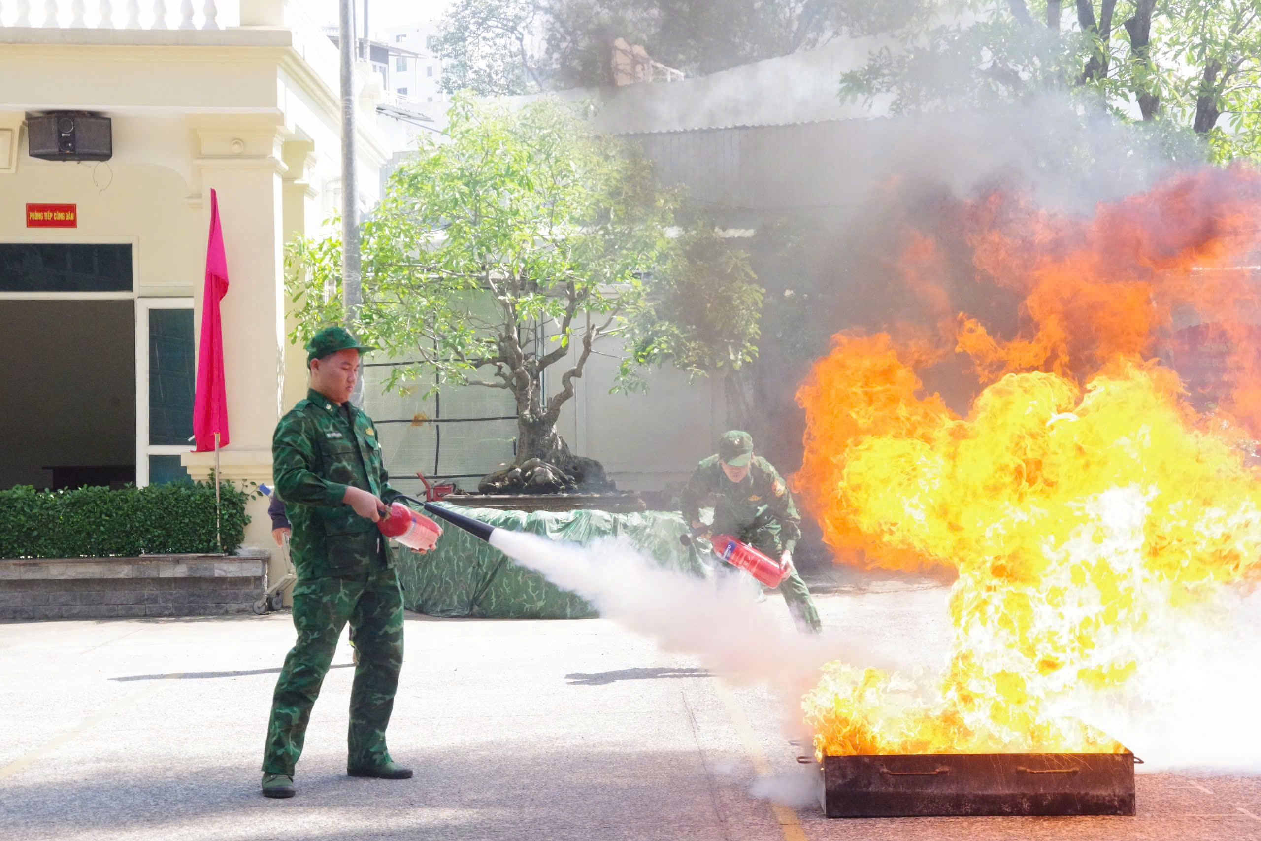 Ban Chỉ huy Bộ đội Biên phòng TP.HCM tăng cường tập huấn an toàn giao thông, phòng cháy chữa cháy