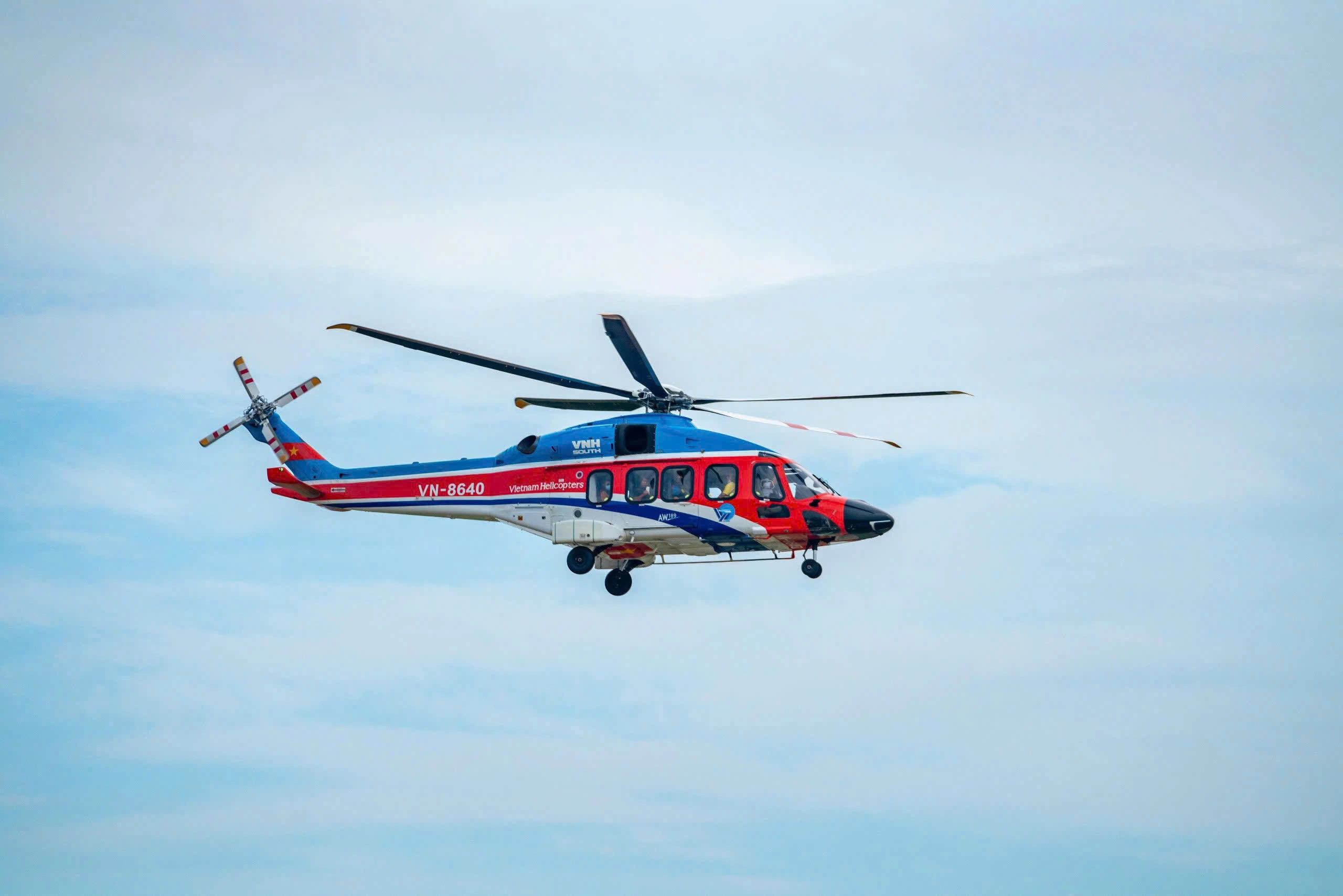 Ngắm TP.HCM từ trên cao: Sản phẩm du lịch mới tạo sức hút khách quốc tế