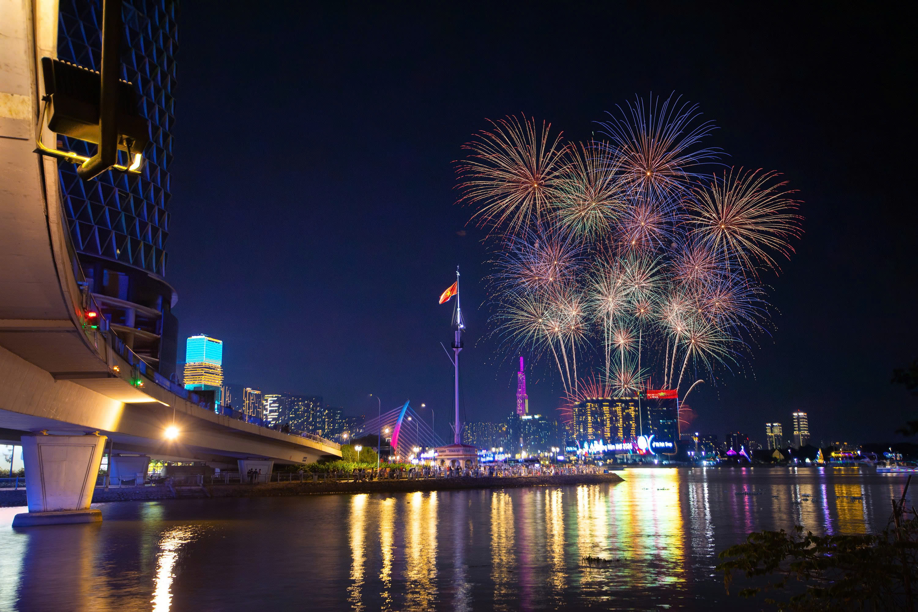 Thu hút FDI: TP.HCM hướng đến chiều sâu và tính bền vững